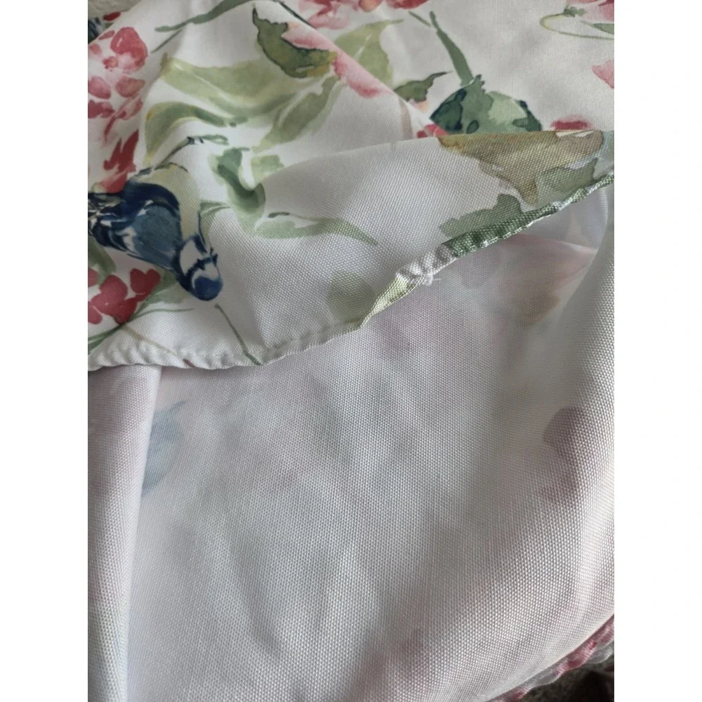 67 Round Bird Indoor Outdoor Tablecloth Polyester Floral